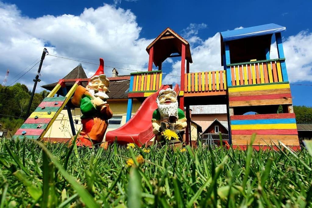 Отель Casa Petruta Dambovicioara Podu Dimbovitei Экстерьер фото